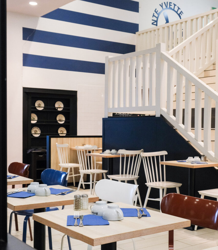 Salle crêperie Tante Yvette